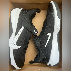 Boys Nike
